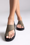Σανδάλια flatforms nubuck με δάκτυλο Tfp