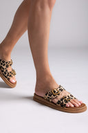 Σανδάλια flatforms ponyskin με print  Estil