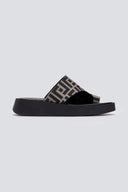 Σανδάλια flatforms υφασμάτινα με print Tfp