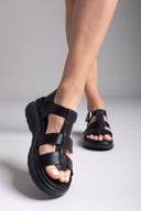 Σανδάλια gladiator με sporty σόλα - Μαύρο - thefashionproject.gr - La Coquette