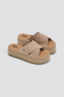 Σανδάλια καστόρινα crossover Xti 143640 - Μπεζ - thefashionproject.gr - Xti Footwear