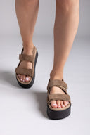 Σανδάλια καστόρινα με velcro ATENEO - Τάουπε - thefashionproject.gr - ATENEO