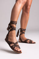 Σανδάλια lace up με κόμπο Corina