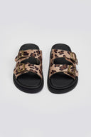 Σανδάλια ponyskin με print Estil