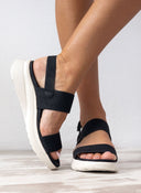 Σανδάλια sporty με διάτρητο σχέδιο Xti 142707 - Μαύρο - thefashionproject.gr - Xti Footwear