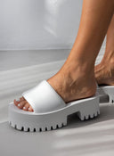 Σανδάλια sporty platforms με φαρδιά φάσα - Λευκό - thefashionproject.gr - The Fashion Project