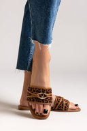 Σανδάλια suede με print ERYNN