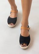 Σανδάλια suede με σχοινί στη σόλα