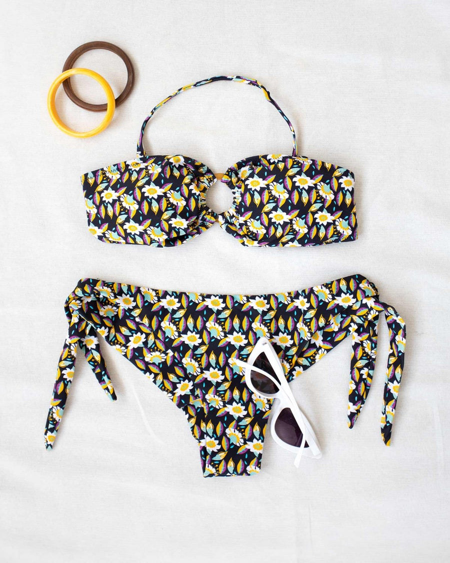Σετ floral bikini με κοκάλινο κρίκο