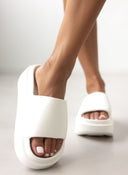 Slides με φαρδιά φάσα - Λευκό - thefashionproject.gr - The Fashion Project