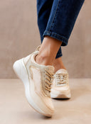 Sneakers chunky με κορδόνια Xti 143195