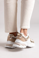 Sneakers chunky σε συνδυασμούς υλικών ERYNN