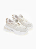 Sneakers chunky σε συνδυασμούς χρωμάτων