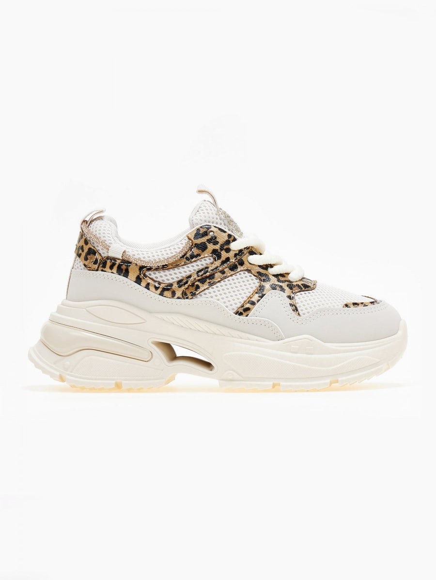 Sneakers chunky σε συνδυασμούς χρωμάτων