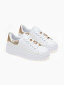 Sneakers flatforms με μεταλλικά στοιχεία