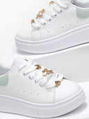 Sneakers flatforms με μεταλλικά στοιχεία