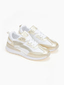 Sneakers με διχρωμία σε συνδυασμό υλικών