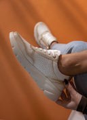 Sneakers με εξωτερικό φερμουάρ Xti 142575 - Μπεζ - thefashionproject.gr - Xti Footwear