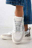 Sneakers με glitter και printERYNN