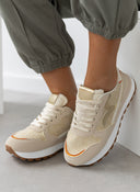 Sneakers με glitter σε συνδυασμούς χρωμάτων