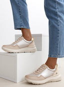 Sneakers με γυαλιστερό ύφασμα Xti 143359 - Μπεζ - thefashionproject.gr - Xti Footwear