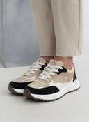 Sneakers με λεπτομέρεια ψάθα ERYNN
