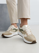 Sneakers με λεπτομέρεια ψάθα ERYNN
