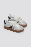 Sneakers με πέρλες και δαντέλα ERYNN