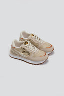 Sneakers με ψηλή σόλα ERYNN