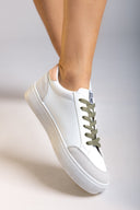 Sneakers με ψηλή σόλα ERYNN