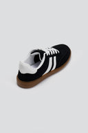 Sneakers με ρίγες ERYNN