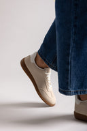 Sneakers με ρίγες ERYNN