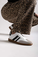 Sneakers με ρίγες ERYNN
