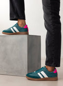 Sneakers με ρίγες Xti 143485 - Κυπαρισσί - thefashionproject.gr - Xti Footwear