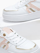 Sneakers με σχέδιο και διχρωμία
