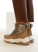 Sneakers μποτάκια καπιτονέ Xti 143372