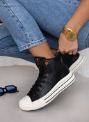 Sneakers μποτάκια με ρίγες στη σόλα Refresh 170934 - Μαύρο - thefashionproject.gr - Refresh