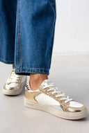 Sneakers σε συνδυασμούς υλικών ERYNN