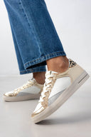 Sneakers σε συνδυασμούς υλικών ERYNN