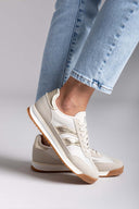 Sneakers σε συνδυασμούς χρωμάτων ERYNN