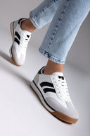 Sneakers σε συνδυασμούς χρωμάτων ERYNN