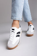 Sneakers σε συνδυασμούς χρωμάτων ERYNN