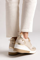 Sneakers wedges με διάτρητο σχέδιο Xti 143776