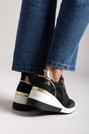Sneakers wedges με φερμουάρ Xti 143717