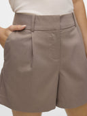 Σορτς ψηλόμεσο με πιέτες Vero Moda 10322489 - Τάουπε - thefashionproject.gr - VERO MODA