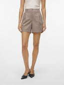 Σορτς ψηλόμεσο με πιέτες Vero Moda 10322489 - Τάουπε - thefashionproject.gr - VERO MODA