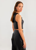 Τοπ δερματίνη με cut out Only 15307168 - Μαύρο - thefashionproject.gr - ONLY - 19865002003