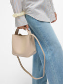 Τσάντα μικρή bucket Vero Moda 10307180 - Μπεζ - thefashionproject.gr - VERO MODA