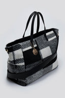 Τσάντα shopper με ύφασμα και print 