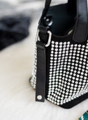 Τσαντάκι χειρός με strass 